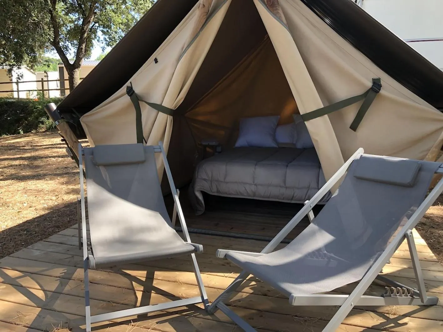 Camping 3 Estrellas Costa Brava Vall-Llobrega 2*,