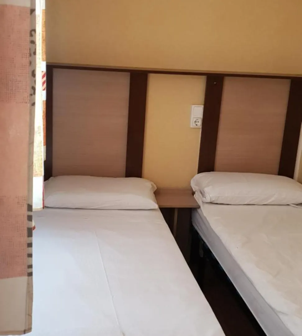 Camping 3 Estrellas Costa Brava Vall-Llobrega