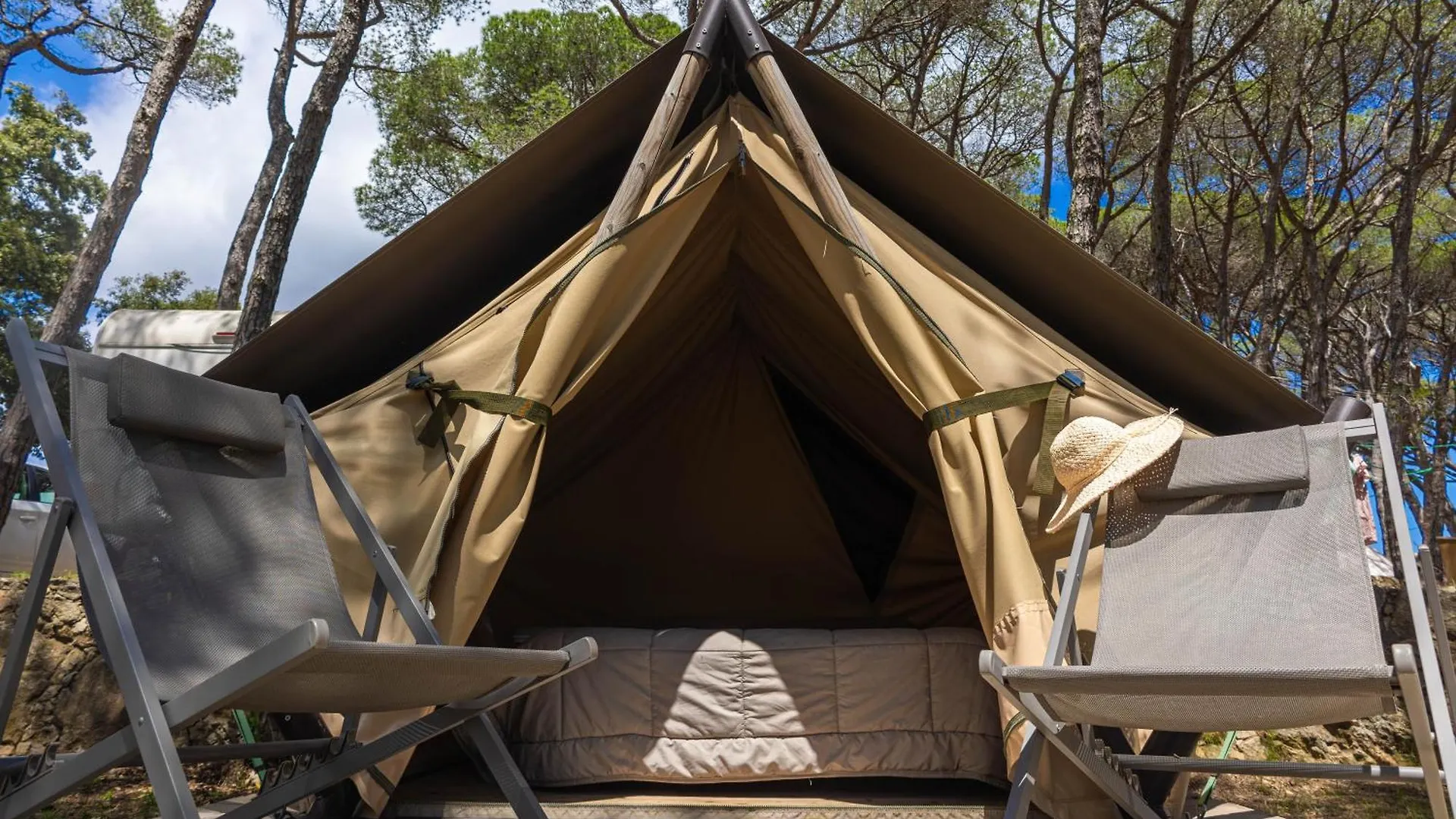 Camping 3 Estrellas Costa Brava Vall-Llobrega 2*,  España
